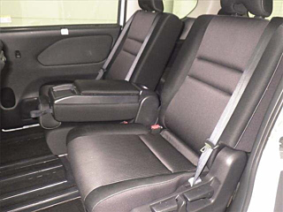 NISSAN SERENA 2018