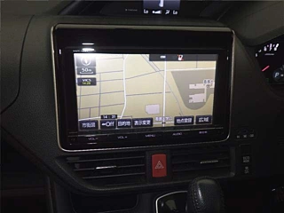 TOYOTA VOXY 2015