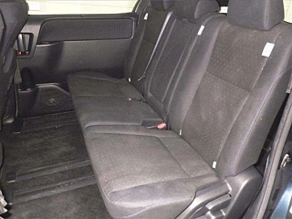 TOYOTA VOXY 2015