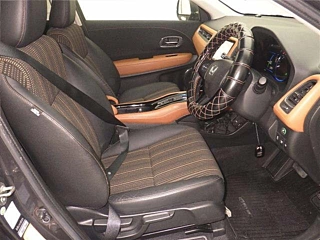 HONDA VEZEL 2015