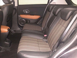 HONDA VEZEL 2015
