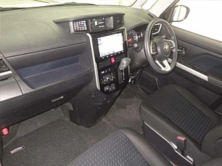 TOYOTA ROOMY 2021