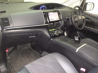 TOYOTA ESTIMA HYBRID 2016