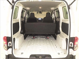NISSAN NV200 2020
