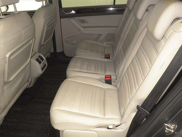 VOLKSWAGEN GOLF TOURAN 2018