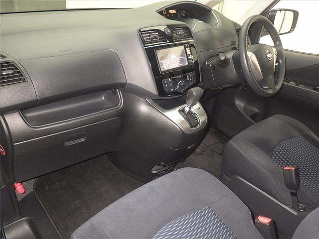 NISSAN SERENA 2014