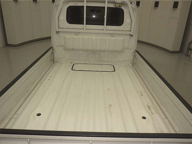 NISSAN CLIPPER TRUCK 2016