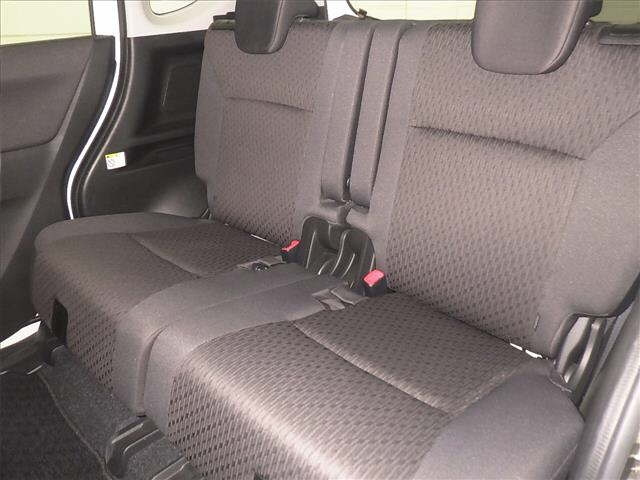 MITSUBISHI DELICA D2 2017