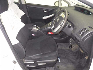 TOYOTA PRIUS 2012