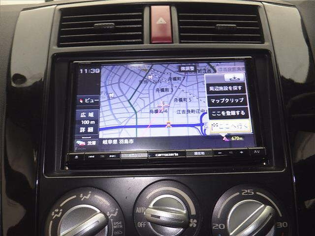 MITSUBISHI COLT 2012