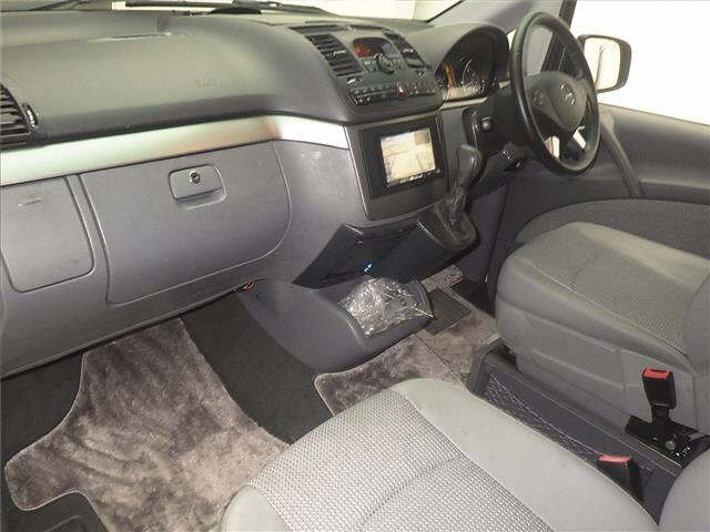 MERCEDES BENZ V CLASS 2010