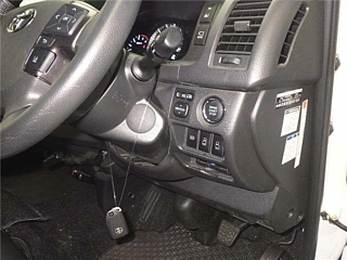 TOYOTA HIACE VAN 2022