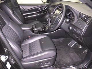 TOYOTA HARRIER 2020