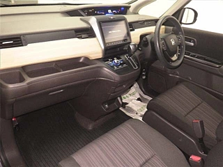 HONDA FREED 2016