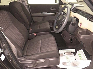 HONDA FREED 2016