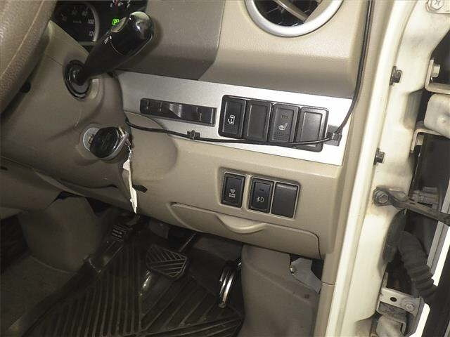 SUZUKI EVERY WAGON 2012