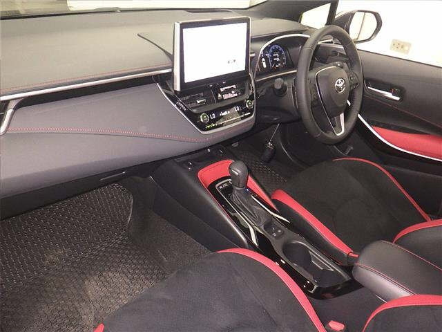 TOYOTA COROLLA SPORT 2025