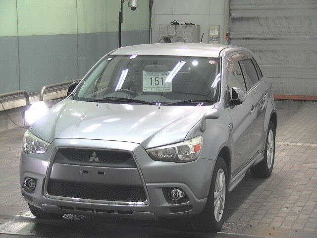 MITSUBISHI RVR 2012