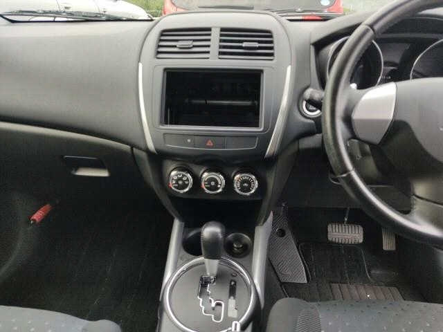 MITSUBISHI RVR 2012