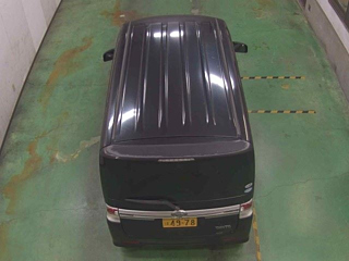 DAIHATSU TANTO 2011