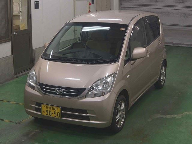 DAIHATSU MOVE 2010