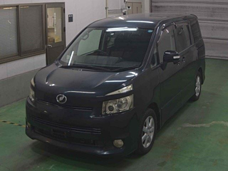 TOYOTA VOXY 2008