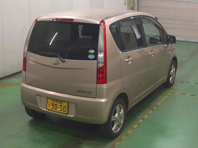DAIHATSU MOVE 2010