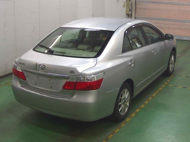 TOYOTA PREMIO 2008