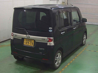 DAIHATSU TANTO 2011