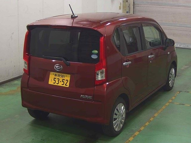 DAIHATSU MOVE 2015