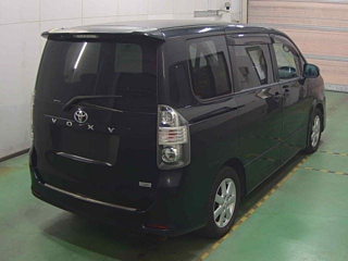 TOYOTA VOXY 2008