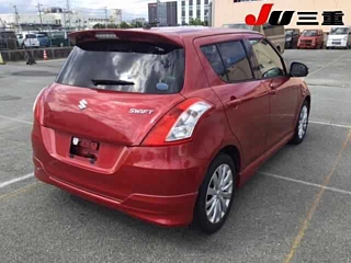 SUZUKI SWIFT 2012
