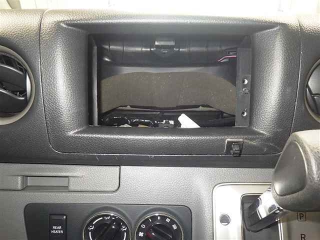 NISSAN CARAVAN VAN 2014