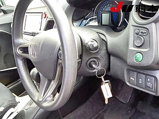 HONDA INSIGHT 2014