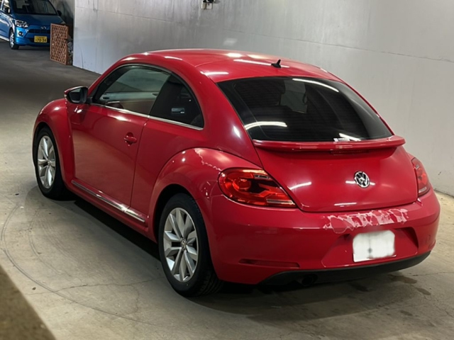 VOLKSWAGEN THE BEETLE 2012