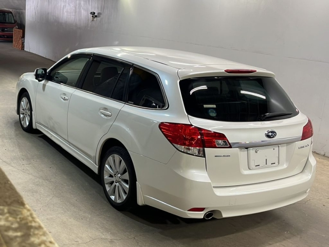SUBARU LEGACY 2010