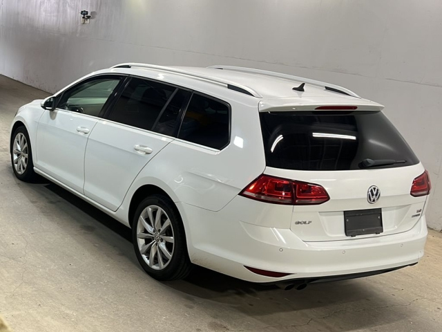 VOLKSWAGEN GOLF VARIANT 2014