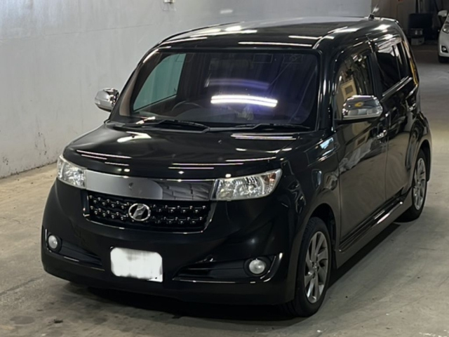 TOYOTA BB 2013