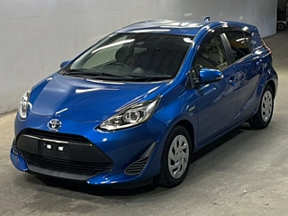 TOYOTA AQUA 2018