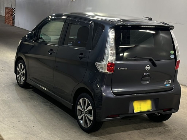 NISSAN DAYZ 2013