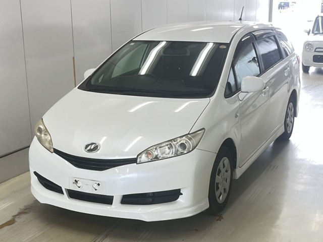 TOYOTA WISH 2009