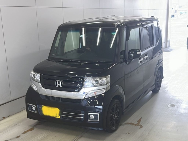 HONDA N BOX 2017
