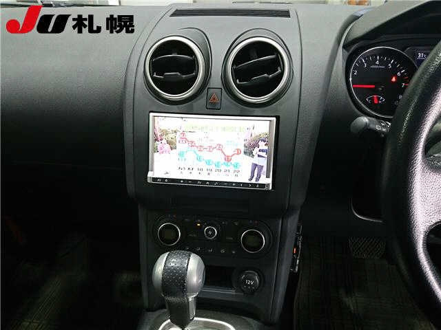 NISSAN DUALIS 2012