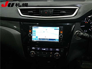 NISSAN X-TRAIL 2015