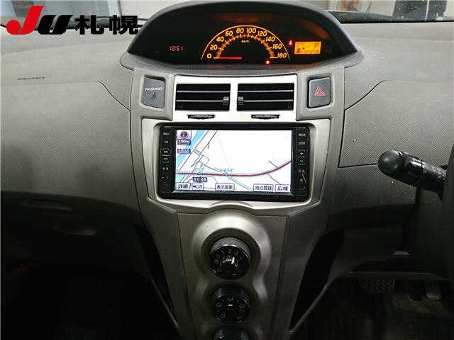 TOYOTA VITZ 2008