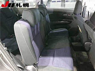 TOYOTA WISH 2012