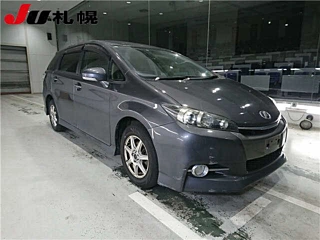 TOYOTA WISH 2012
