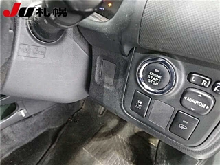 TOYOTA WISH 2012