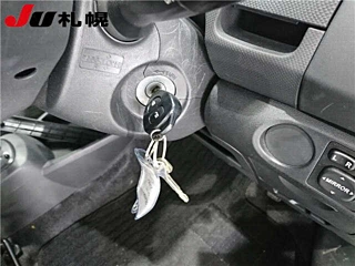 TOYOTA VITZ 2009