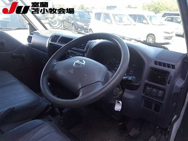 NISSAN VANETTE VAN 2010